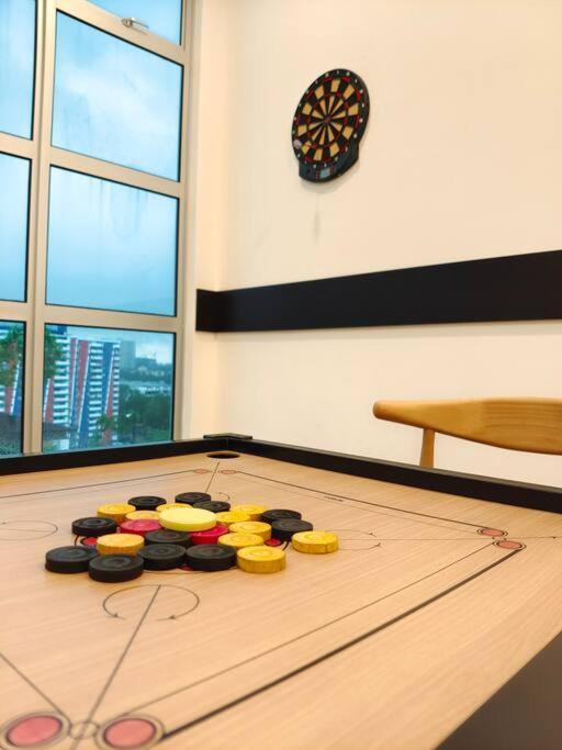 A1403 Jb City Sks Habitat Larkin 2Br 6Pax 100Mbps Netflix!! By Stay Johor Bahru Exterior photo