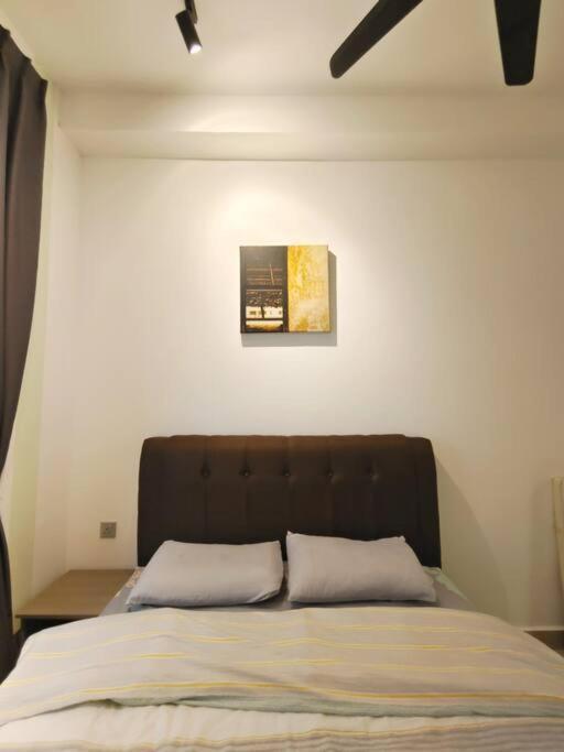 A1403 Jb City Sks Habitat Larkin 2Br 6Pax 100Mbps Netflix!! By Stay Johor Bahru Exterior photo